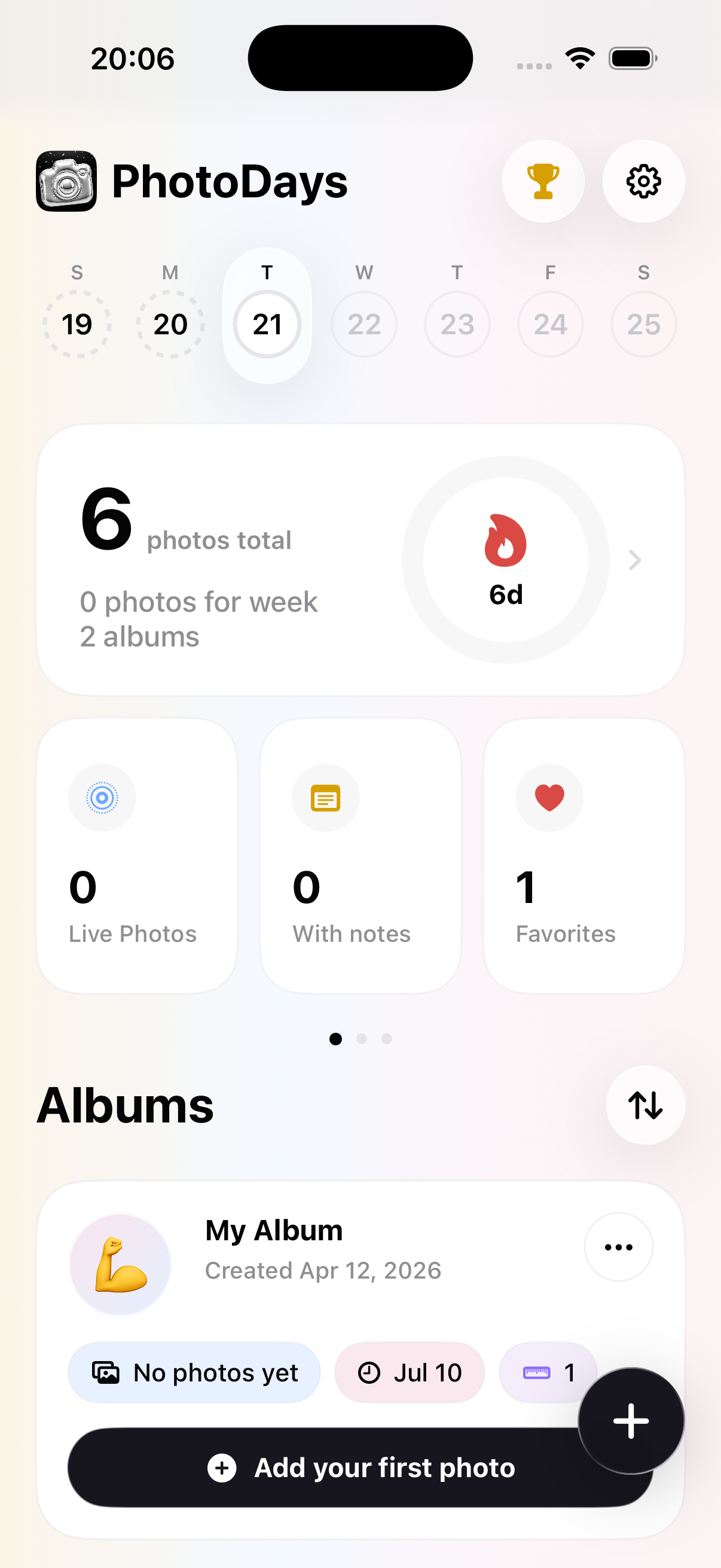 PhotoDays home screen